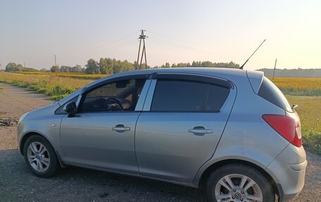 Opel Corsa D, 2010 год, 640 000 рублей, 1 фотография