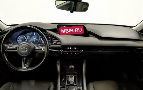 Mazda 3, 2019 год, 1 970 000 рублей, 16 фотография