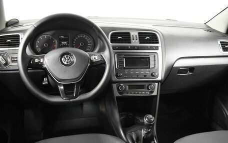 Volkswagen Polo VI (EU Market), 2016 год, 845 200 рублей, 6 фотография