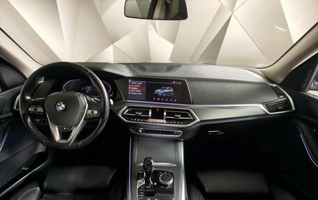 BMW X5, 2019 год, 5 800 000 рублей, 11 фотография