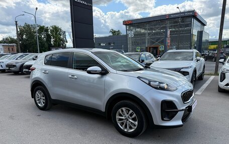 KIA Sportage IV рестайлинг, 2018 год, 1 845 000 рублей, 4 фотография