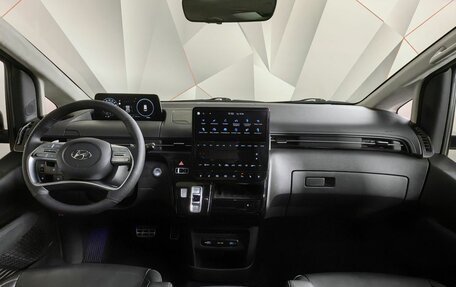 Hyundai Staria, 2021 год, 4 750 000 рублей, 10 фотография