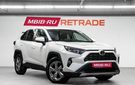 Toyota RAV4, 2021 год, 3 450 000 рублей, 4 фотография