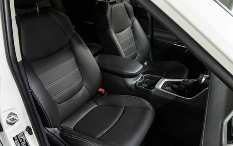 Toyota RAV4, 2021 год, 3 450 000 рублей, 17 фотография