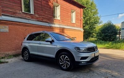 Volkswagen Tiguan II, 2018 год, 2 300 000 рублей, 1 фотография