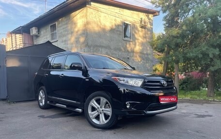 Toyota Highlander III, 2011 год, 1 590 000 рублей, 1 фотография