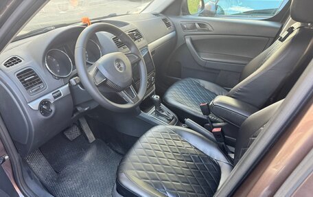 Skoda Yeti I рестайлинг, 2014 год, 1 100 000 рублей, 11 фотография