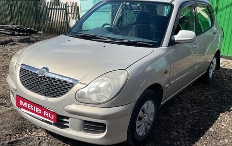 Toyota Duet, 2002 год, 280 000 рублей, 2 фотография