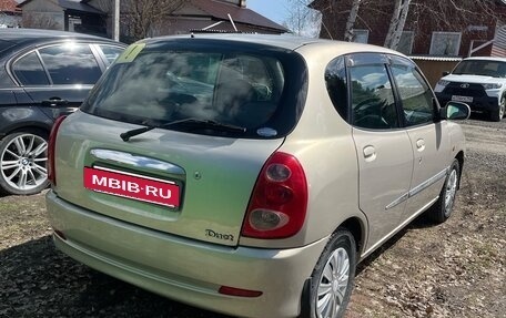 Toyota Duet, 2002 год, 280 000 рублей, 4 фотография