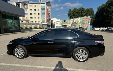 Toyota Camry, 2019 год, 2 999 999 рублей, 7 фотография