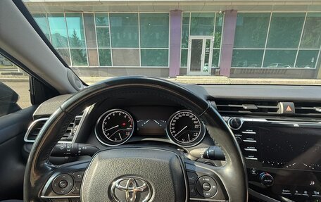 Toyota Camry, 2019 год, 2 999 999 рублей, 9 фотография
