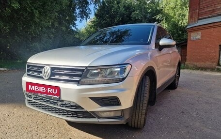 Volkswagen Tiguan II, 2018 год, 2 300 000 рублей, 5 фотография
