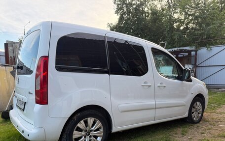 Peugeot Partner II рестайлинг 2, 2012 год, 600 000 рублей, 9 фотография