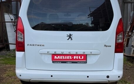 Peugeot Partner II рестайлинг 2, 2012 год, 600 000 рублей, 7 фотография