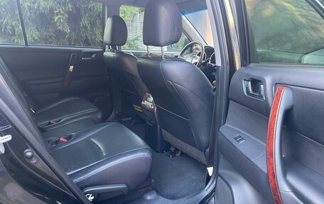 Toyota Highlander III, 2011 год, 1 590 000 рублей, 11 фотография