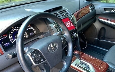 Toyota Camry, 2012 год, 1 990 000 рублей, 5 фотография