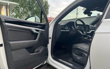 Volkswagen Touareg III, 2021 год, 6 500 000 рублей, 14 фотография