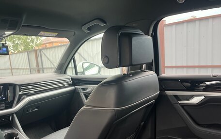 Volkswagen Touareg III, 2021 год, 6 500 000 рублей, 15 фотография