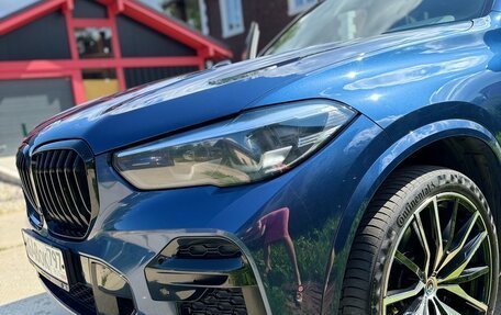 BMW X5, 2022 год, 9 900 000 рублей, 2 фотография
