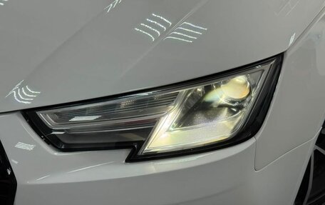 Audi A4, 2019 год, 2 600 000 рублей, 2 фотография