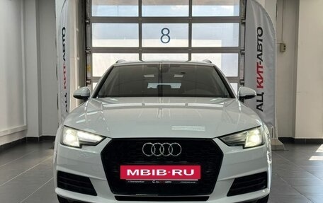Audi A4, 2019 год, 2 600 000 рублей, 4 фотография