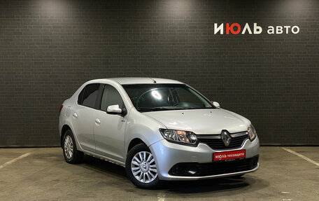 Renault Logan II, 2016 год, 750 000 рублей, 3 фотография