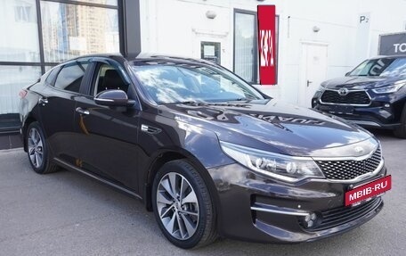 KIA Optima IV, 2018 год, 1 628 000 рублей, 3 фотография