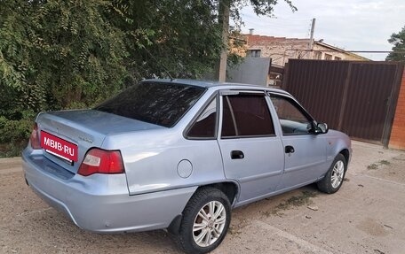 Daewoo Nexia I рестайлинг, 2011 год, 215 000 рублей, 2 фотография
