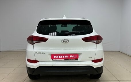 Hyundai Tucson III, 2018 год, 2 400 000 рублей, 6 фотография