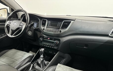 Hyundai Tucson III, 2018 год, 2 400 000 рублей, 15 фотография