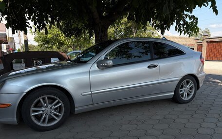 Mercedes-Benz C-Класс, 2002 год, 350 000 рублей, 2 фотография
