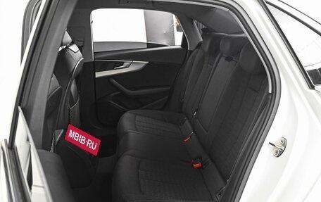 Audi A4, 2015 год, 2 007 000 рублей, 9 фотография