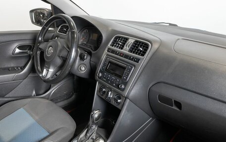 Volkswagen Polo VI (EU Market), 2013 год, 680 000 рублей, 7 фотография