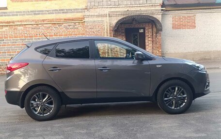 Hyundai ix35 I рестайлинг, 2015 год, 1 200 000 рублей, 3 фотография