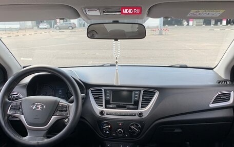 Hyundai Solaris II рестайлинг, 2019 год, 1 540 000 рублей, 11 фотография