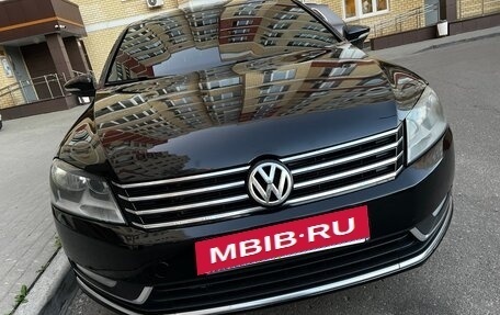 Volkswagen Passat B7, 2012 год, 1 050 000 рублей, 4 фотография