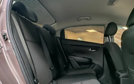 KIA Rio IV, 2017 год, 1 050 000 рублей, 13 фотография
