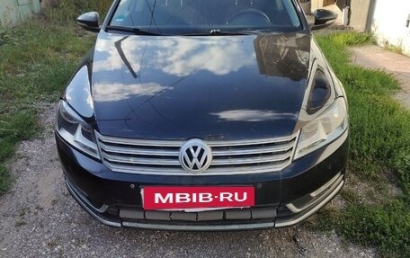 Volkswagen Passat B7, 2010 год, 900 000 рублей, 2 фотография