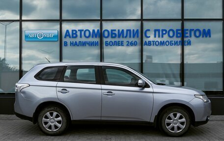Mitsubishi Outlander III рестайлинг 3, 2013 год, 1 095 000 рублей, 6 фотография
