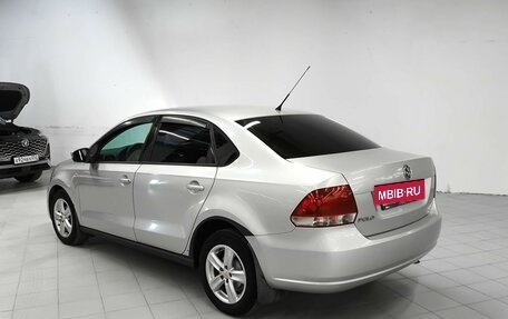 Volkswagen Polo VI (EU Market), 2011 год, 625 000 рублей, 3 фотография