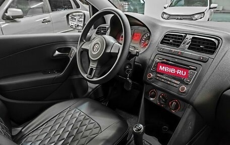 Volkswagen Polo VI (EU Market), 2011 год, 625 000 рублей, 11 фотография