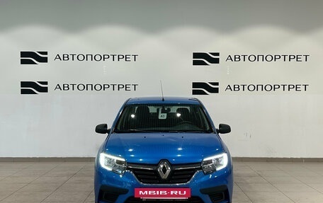Renault Logan II, 2018 год, 879 000 рублей, 10 фотография