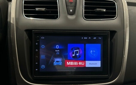 Renault Logan II, 2018 год, 879 000 рублей, 12 фотография