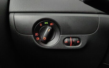 Volkswagen Jetta VI, 2015 год, 1 128 000 рублей, 22 фотография