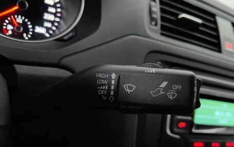 Volkswagen Jetta VI, 2015 год, 1 128 000 рублей, 21 фотография