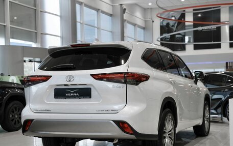 Toyota Highlander, 2026 год, 5 700 000 рублей, 5 фотография