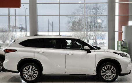 Toyota Highlander, 2026 год, 5 700 000 рублей, 4 фотография
