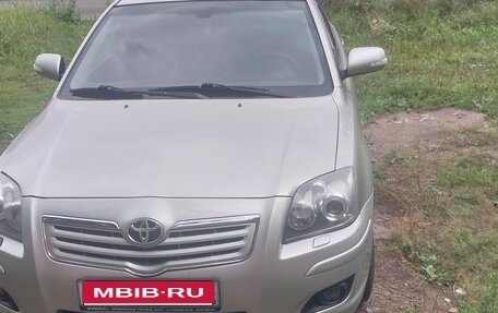 Toyota Avensis III рестайлинг, 2008 год, 850 000 рублей, 1 фотография