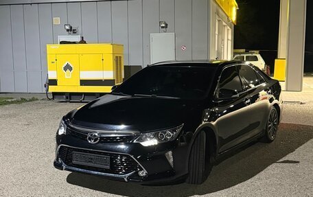 Toyota Camry, 2016 год, 2 100 000 рублей, 2 фотография
