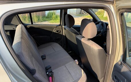 Renault Sandero I, 2011 год, 580 000 рублей, 11 фотография